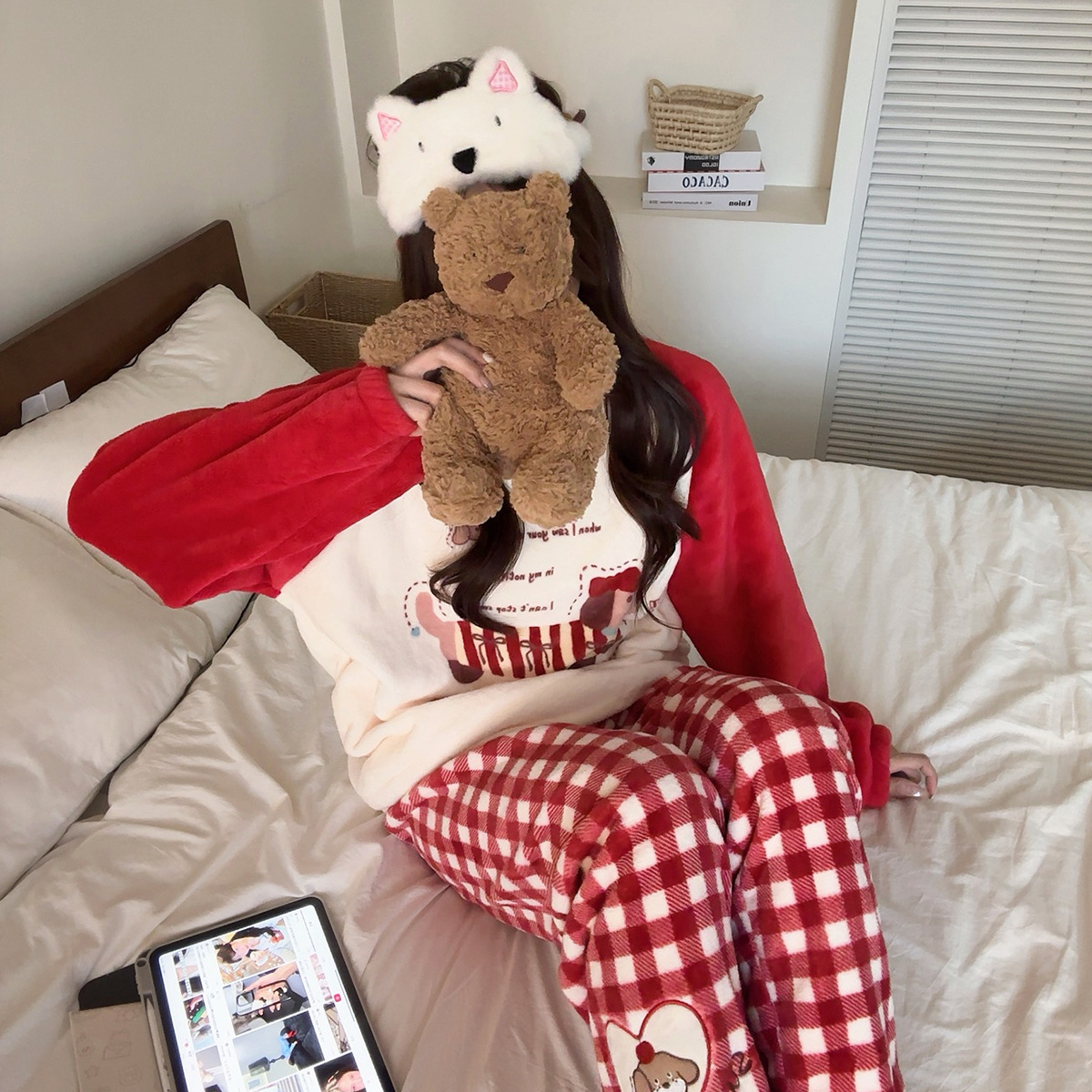 润妈【蓄热型】巴迪小狗睡衣女秋冬款法兰绒加厚保暖腊肠狗家居服