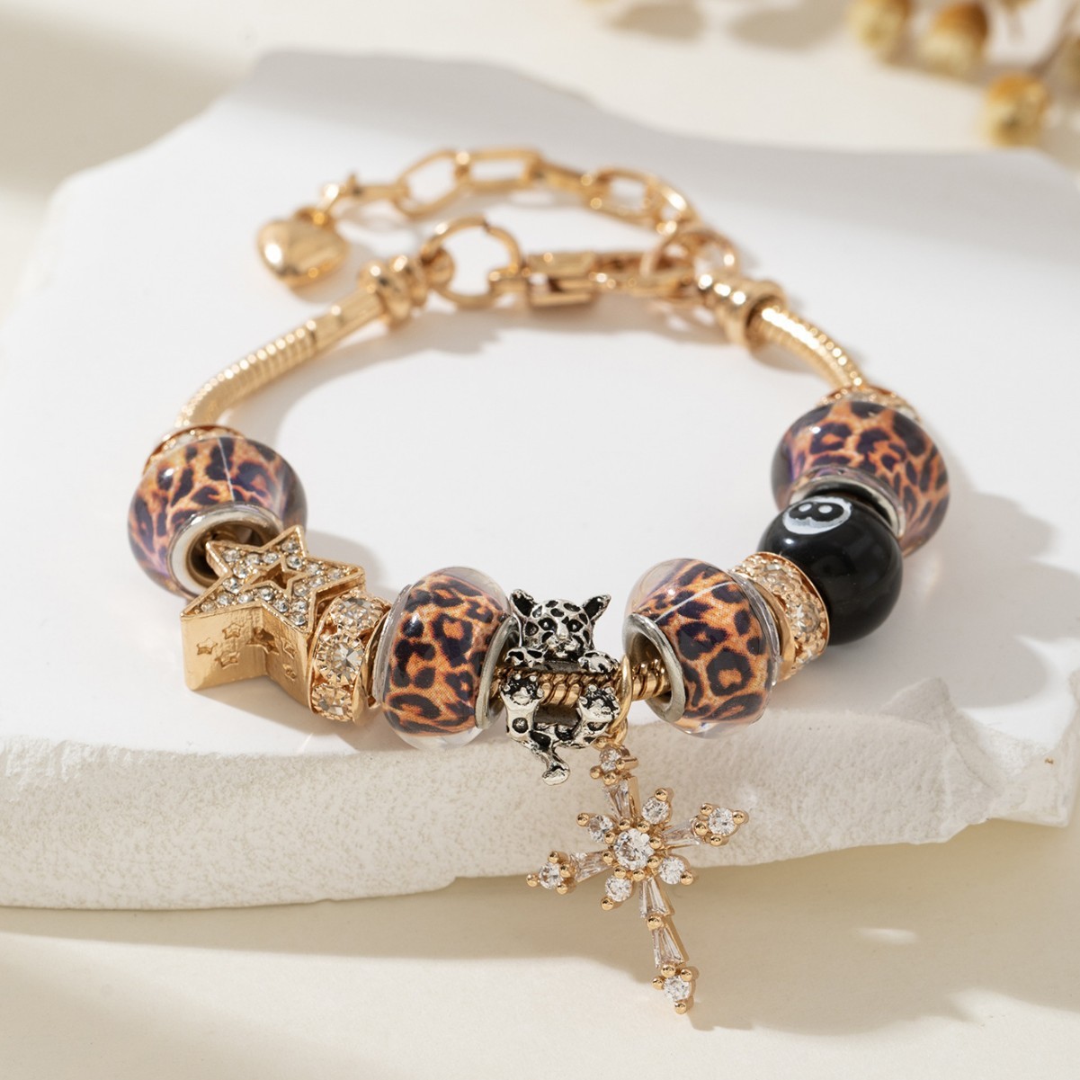 Gold Flower Bangle Adjustable Temperament Bracelet For Women_voghion.com