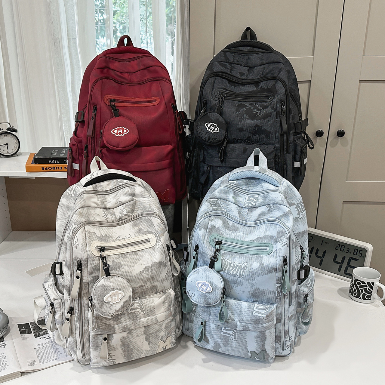 High school student backpack, designed for boys, reduces weight and protects the spine, suitable for middle school students, large capacity, dual-shoulder design, lightweight travel backpack for girls