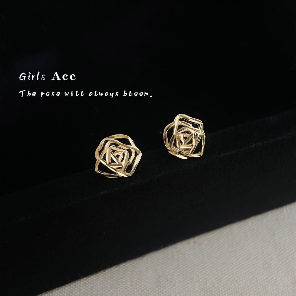 5356_0041_耳语场景新水印 拷贝 39.jpg