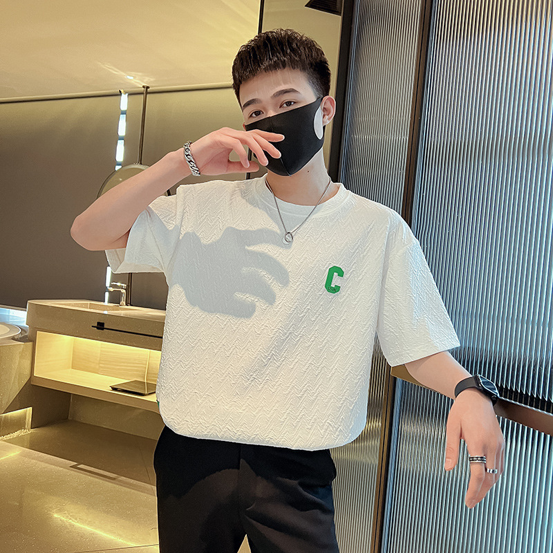 Men's short sleeved for summer, new 2022 Korean version trend, handsome round neck, simple and fashionable T-shirt top_voghion.com