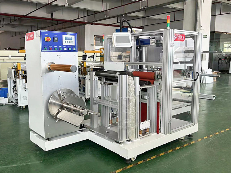 ZKFT-400卷對卷激光分條機(jī)-750-560-03.jp