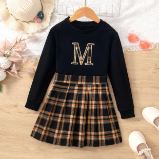 ���Qͯ�b�д�ͯŮͯM��ĸ�����̿��L���l��+��ȹ���bT101���e�ٴ�