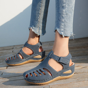 2024 Summer new cross-border plus size European and American daily casual closed toe mid heel Velcro women's wedge sandals
