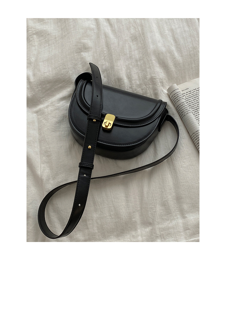 Retro Saddle Crossbody Bag For Women Textured Shoulder Handbag_voghion.com