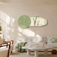 创意时钟餐厅静音艺术钟表新款客厅轻奢挂钟现代简约家用时尚