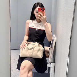 小众26早春新款拼色半拉链翻领露背修身运动连衣裙女网球百褶裙