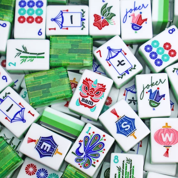 American 4-layer custom green bamboo acrylic mahjong tiles, 160 pieces, a set for home use or as a gift, hand-made