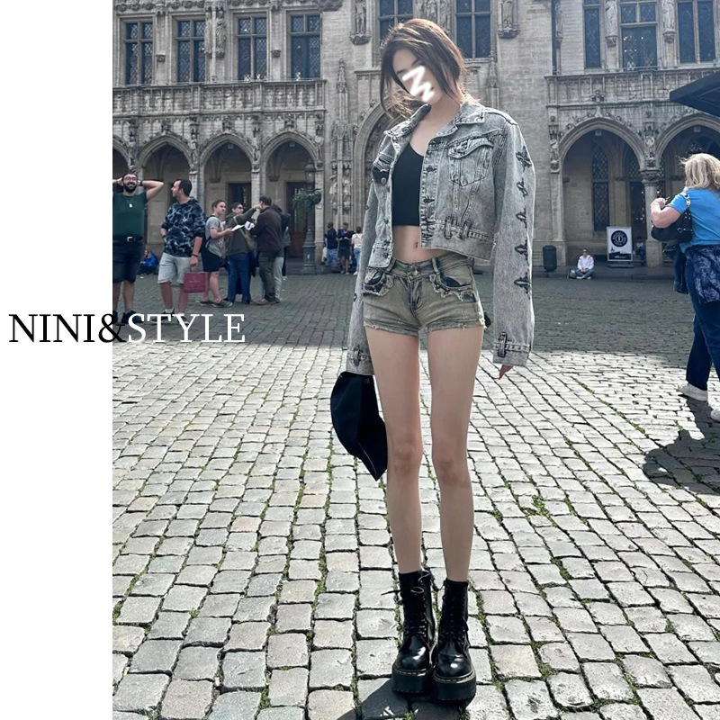 American-style Liu Ding low waist 2024 new Denim shorts women's hot summer A- word retro tight hot pants American-style Liu Ding low waist 2024 new Denim shorts women's hot summer A- word retro tight hot pants