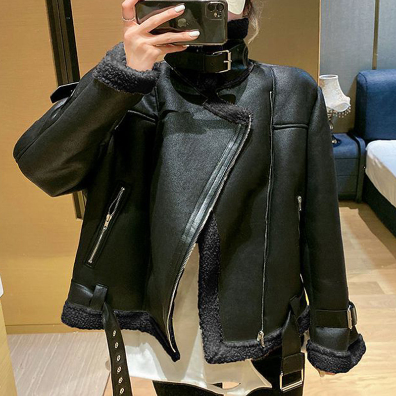 Trendy Street-Style Blazer with Faux Shearling Collar for Women, Autumn and Winter Short Leather and Fur Integrated Slim-Fit Biker Jacket Top