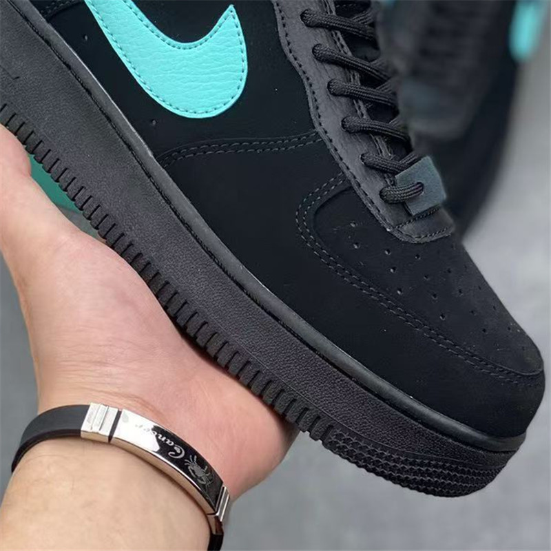 Putian Factory Direct Supply Export Af1 Tiffany Pure White Pure Black Export Casual Campus Sneakers for Men and Women Couple Shoes