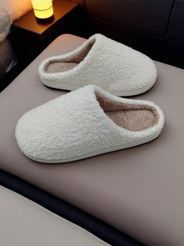 Invierno lindo dibujos animados cara sonriente casa Zapatillas de algodón al por mayor zapatillas de felpa del hogar pareja femenina zapatillas calientes interior