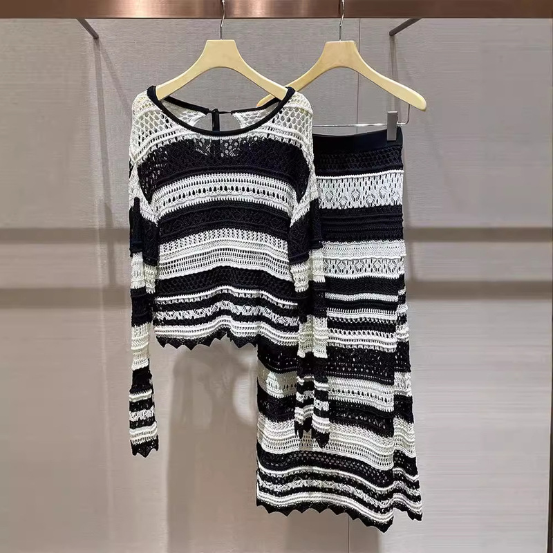 Women's Charming suit 2024 Summer Black and White Striped Crochet Hollow Knit Blouse Skirt Two-Piece Set