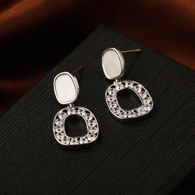 2022ļ¿ʱи߼бʯŮٴʶƽ䵭