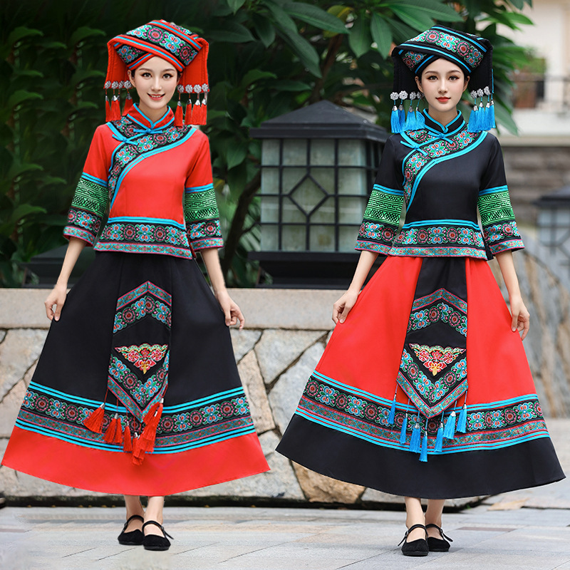 Guangxi March 3 Zhuang minority traditional costume female adult performance dance dress song festival performance costume