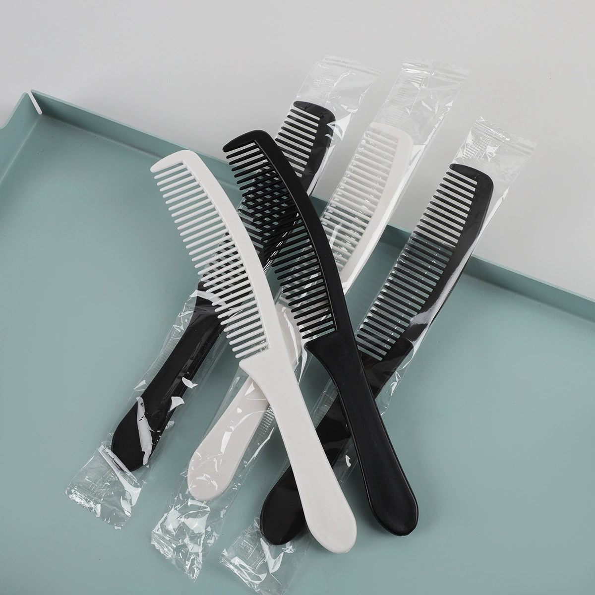 Одноразовая расческа для гостиничного номера для звездного отеля в семье