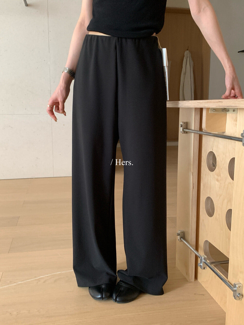 Quần culottes nữ ống rộng cạp cao chun lưng vải mỏng mùa hè — màu đen chi tiết 7