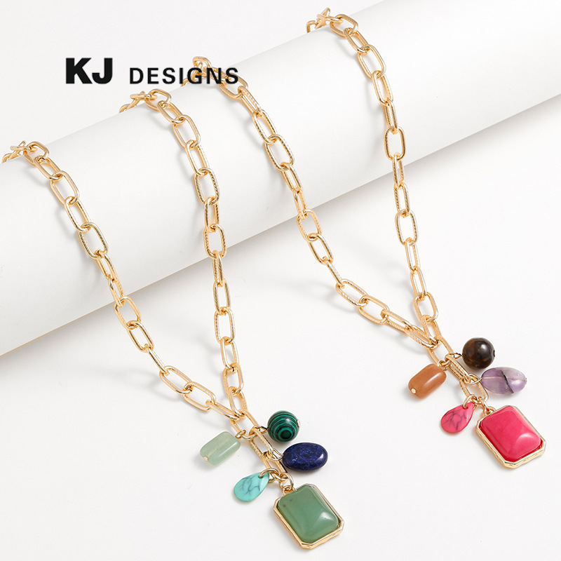 Kenjie original 2024 primavera y verano nuevo elegante collar colgante de color de lujo ligero collar de moda transfronterizo europeo y americano femenino
