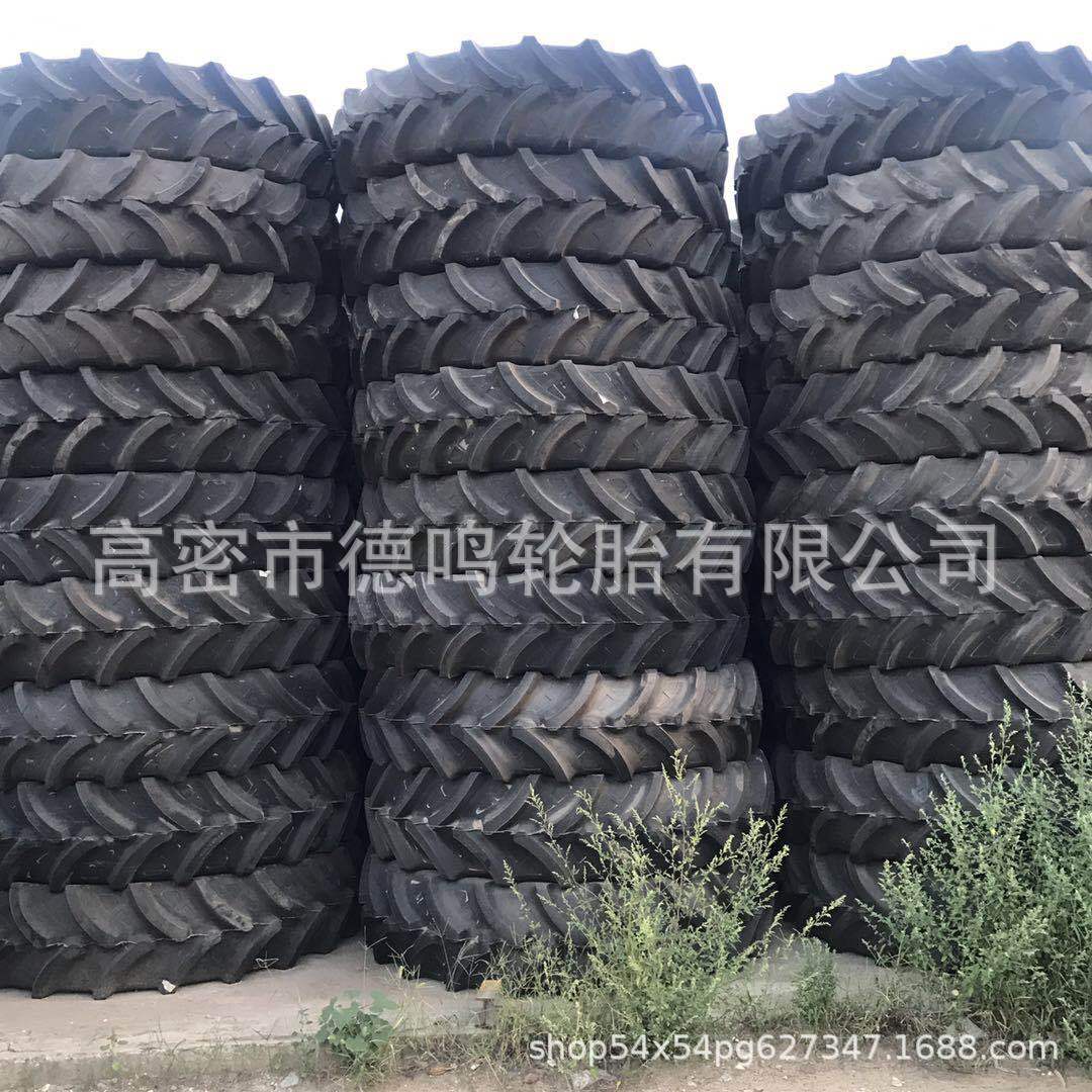 Suministro de patrón de espiga neumático 18.4R42 neumático mecánico radial