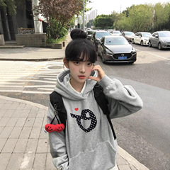 美式简约字母贴布刺绣灰色卫衣女2025秋冬季新款连帽宽松情侣外套