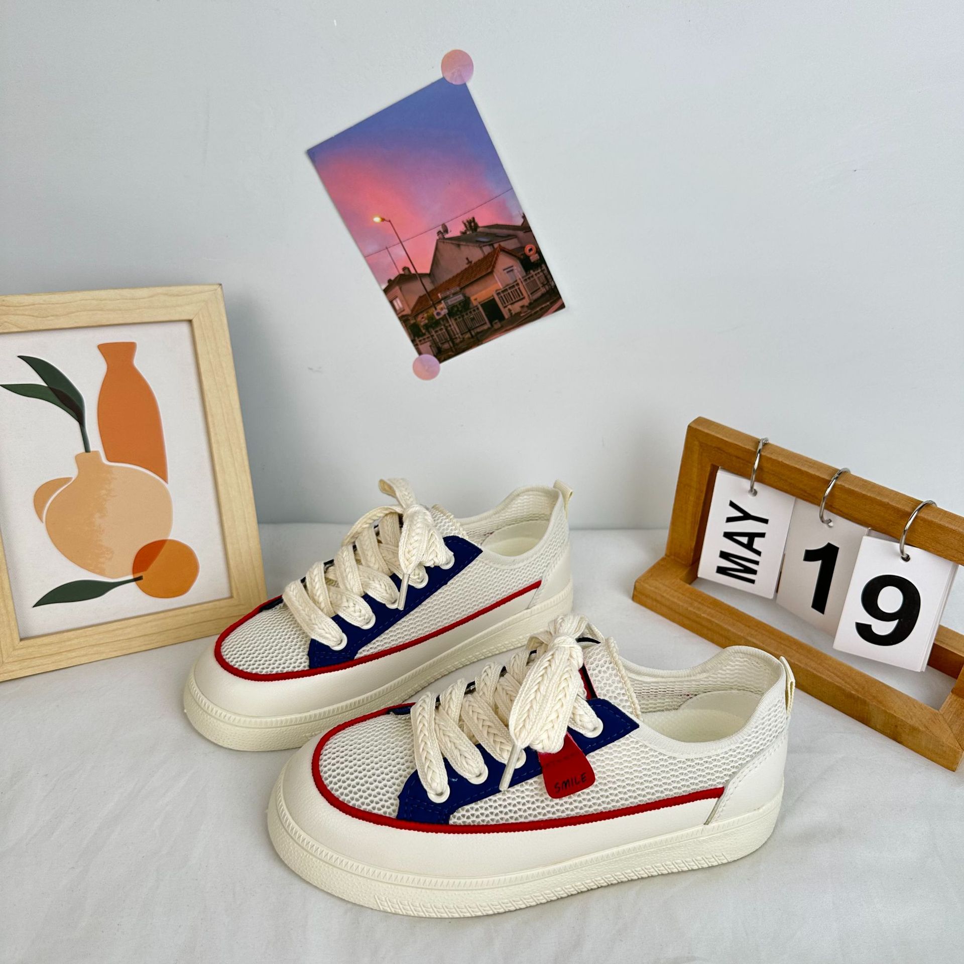Yuanbo2024 verano nuevo tipo de malla transpirable zapatos blancos de mujer coreana versátil callejera Harajuku zapatos de skate de mujer image 5