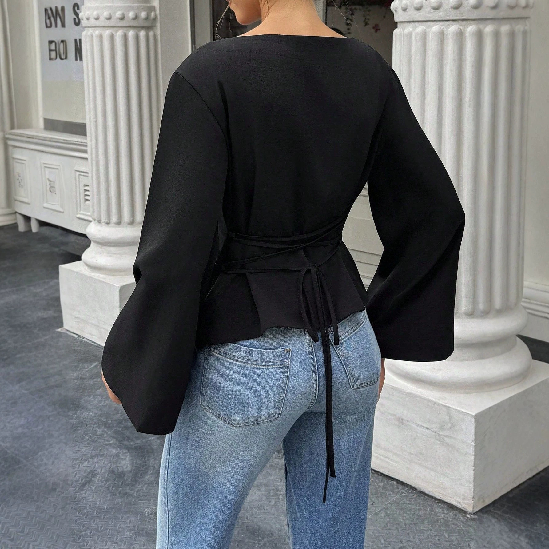欧美跨境性感ins船领绑带喇叭袖T恤女春秋收腰修身长袖打底女上衣