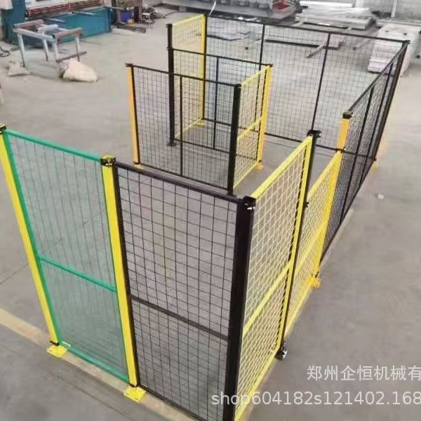 工厂设备安全铁丝网围栏车间隔离网车间隔断网室内浸塑隔离栅