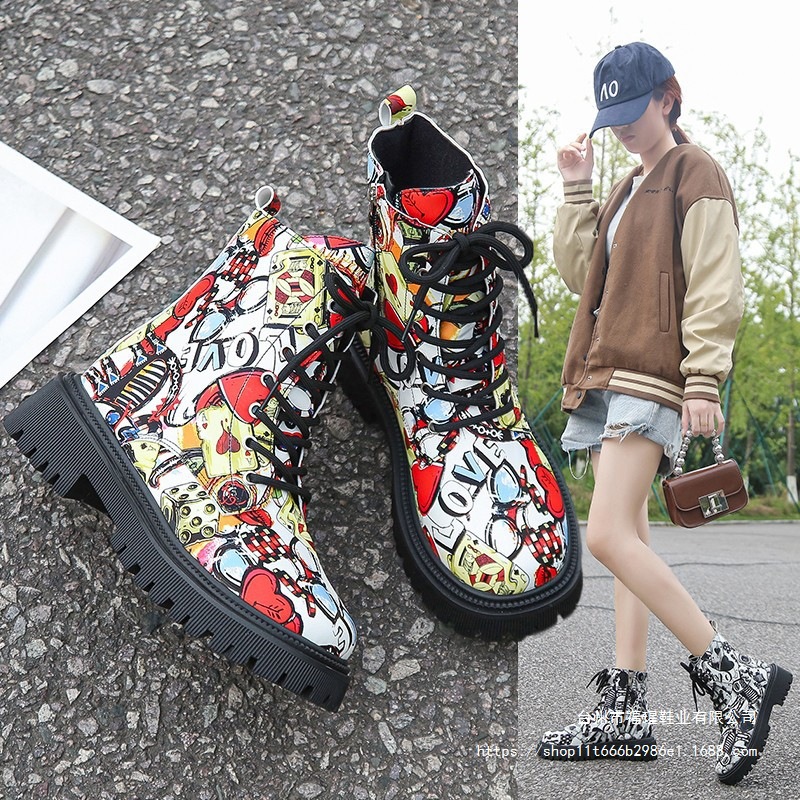2024 New Autumn and Winter Martin Boots European and American plus size Graffiti Women's Boots Printed Cartoon Lace Pattern Leather Boots Children