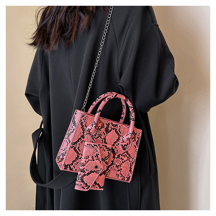 Elegante schlange muster einfache textur handb 2024 neue modische design einzelne schulter crossbody mutter kleine quadratische_voghion.com