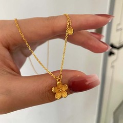 さくらネックレス 小紅書同風フラワーペンダント一体型チェーン おしゃれ シンプル 気質セットチェーン レディース 鎖骨チェーン