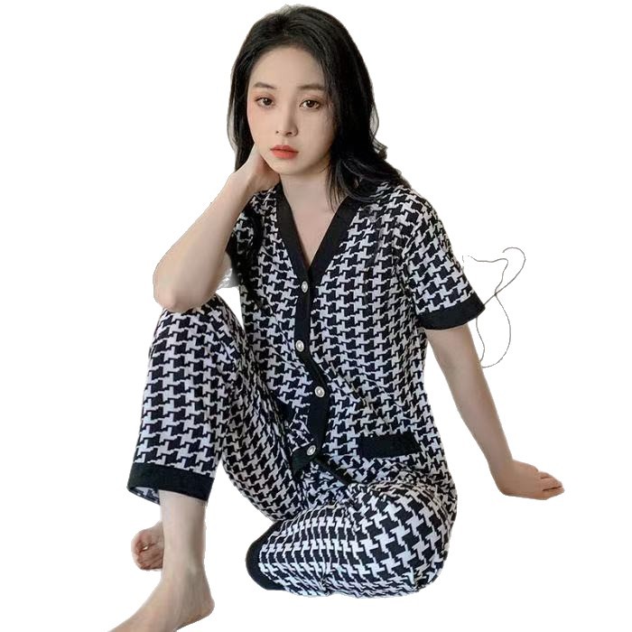 Pijama de seda de hielo para mujeres 2025 nuevo verano delgado de manga corta de seda de verano de algodón Walwind set de ropa para el hogar