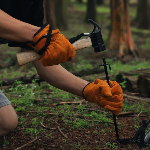 Outdoor multifunctional ground nail hammer, camping tent canopy camp nail hammer, wooden deck nail puller, copper hammer hammer