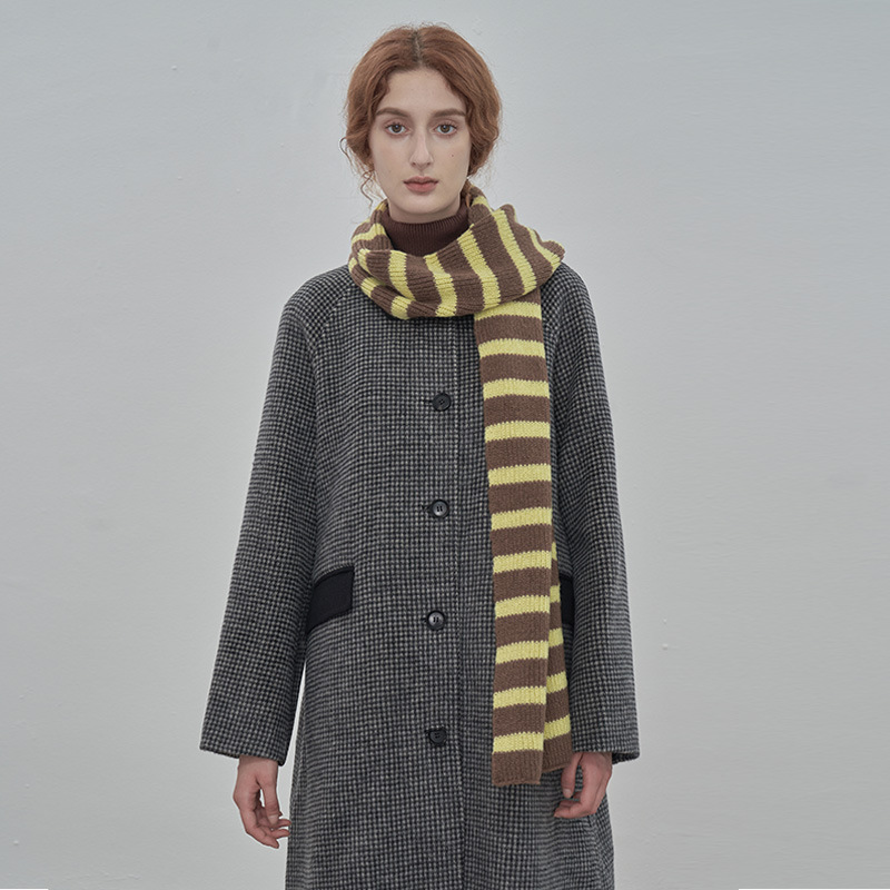 Écharpe rayée tricotée de couleur niche vintage pour femme, design d'hiver, douce et chaude, écharpe en laine étendue_voghion.com