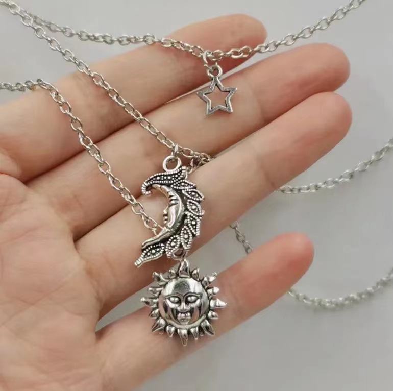 Casual Sun Star Moon Alloy Plating Unisex Pendant Necklace display picture 2