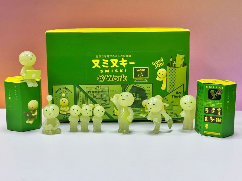 网红爆款角落生物盲盒角落君系列趴趴夜光摆件娃娃天使盲盒|undefined