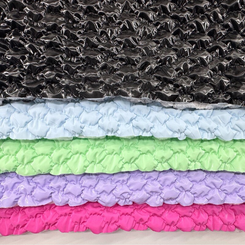 Quilted Football Pattern Pu Quilted Composite Fabric with Elastic Thread Bubble Ring for Cosmetic Bags, Toys, and Hats