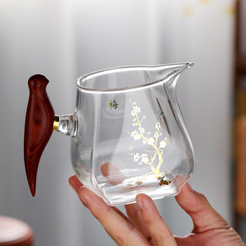 Fanshi's new tea set, fair cup, high temperature resistance, thickened wooden handle, tea drain all-in-one set, tea divider, tea sea