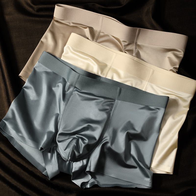 Light Luxury Satin Men's Ice Silk Underwear Breathable Thin Seamless Lightweight Summer Boxer Shorts for Boys