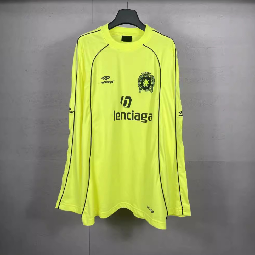 파리 고급 버전 2026 신상 B 브랜드 맨유 공동 브랜드 축구 스포츠웨어 로고 자수 프린트 긴팔 티셔츠