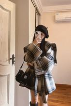 韩系格子毛呢外套女秋冬系带收腰斗篷撞色中长上衣新品法式2025