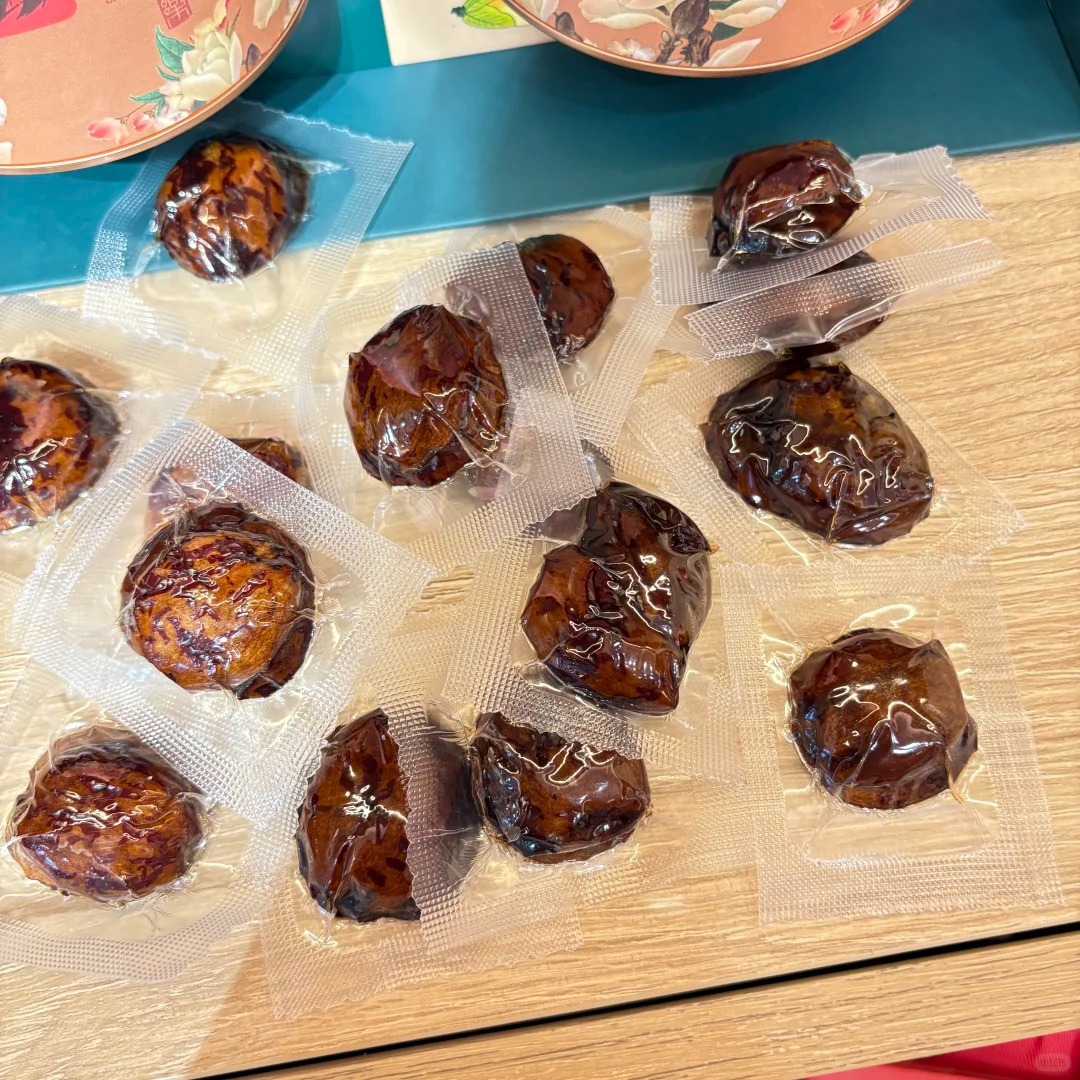Huang Jing Bao Zao Nine-Steamed Polygonatum with Pitted Jujube 100g Ready-to-Eat Herbal Snack quality and texture