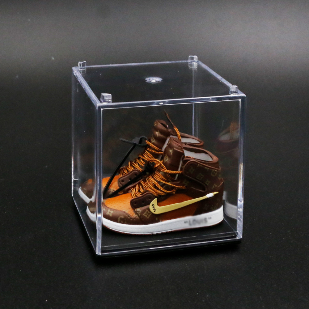 AJ zapatos de baloncesto zapatos de moda mini modelo tridimensional dedo del pie rojo y negro decoración del coche decoración de la torta modelo de zapato hecho a mano