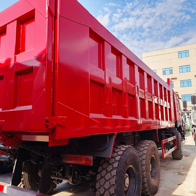 Yük maşınları Front and Eight Rear Wheels, Earthmoving