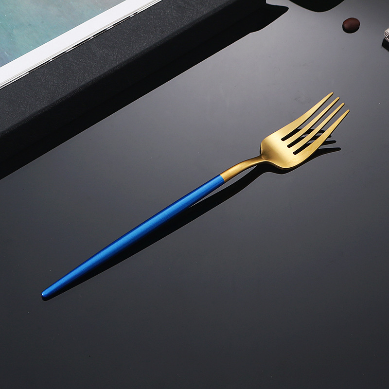 304-Horquilla de oro azul