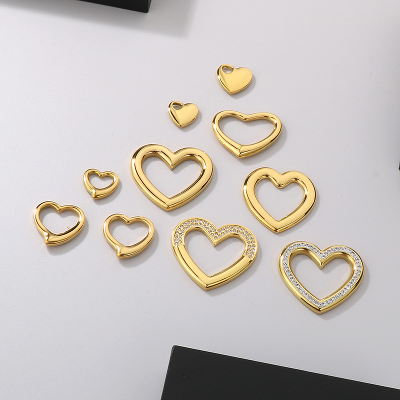 1 Piece Quantity 304 Stainless Steel Material Letter, Heart Shape Pattern 1 Piece 304 Stainless Steel Letter Heart Shape Pendant