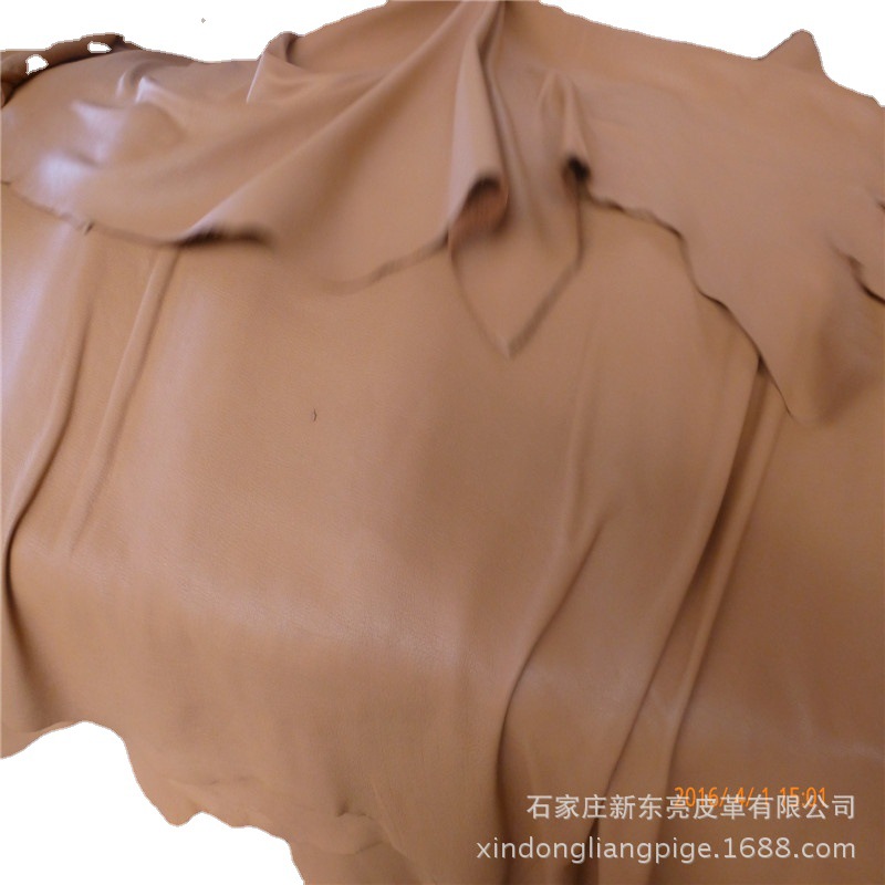 【厂家直销】米黄色牦牛头层自然摔鞋包两用牛皮 DIY手工用皮