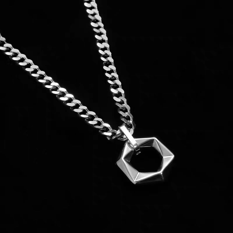 Simple wind pendant men's niche hip-hop titanium steel hexagonal matrix necklace versatile fashion jewelry women wholesale