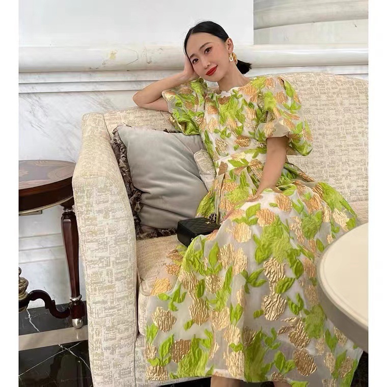 Đầm maxi nữ thắt eo họa tiết hoa nhí xanh cổ điển kiểu Pháp FL222150 — Màu xanh lá