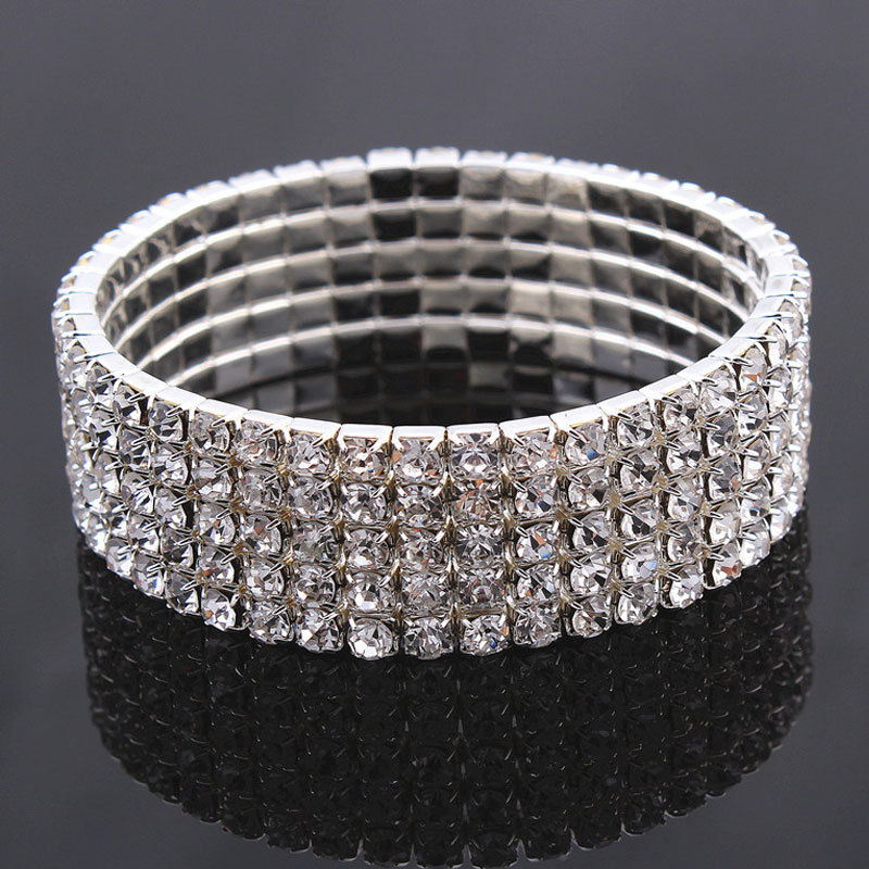 Lujoso Geométrico Metal Embutido Diamantes De Imitación Mujeres Pulsera display picture 5