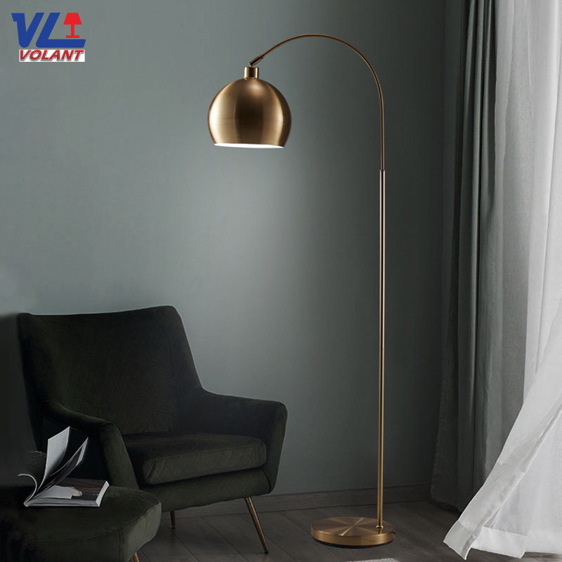 Metal de alto valor elegante y sencillo textura francesa romántica cama de piso de hierro forjado lámpara de pesca retro hogar